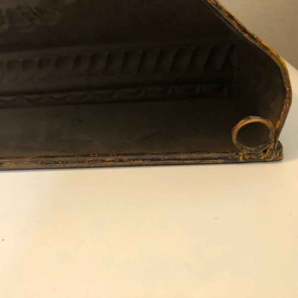 NWT CBK Ltd Decorative Tuscan Bronze Metal Wall Sconce Shelf 21